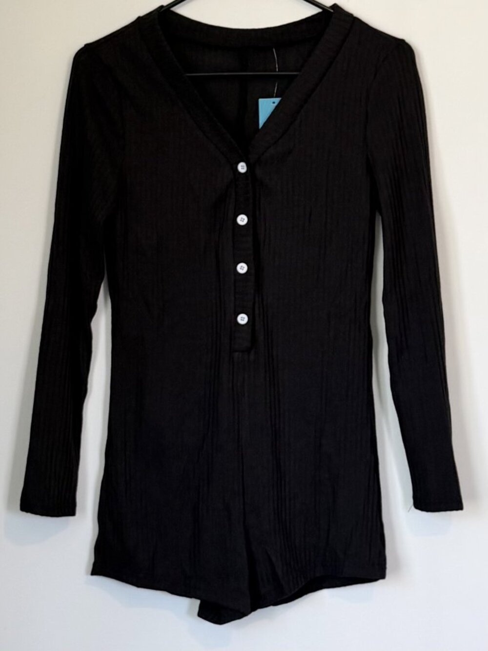 NWT Cupshe Black Ribbed Knit Long Sleeve Henley Romper - Size: Medium